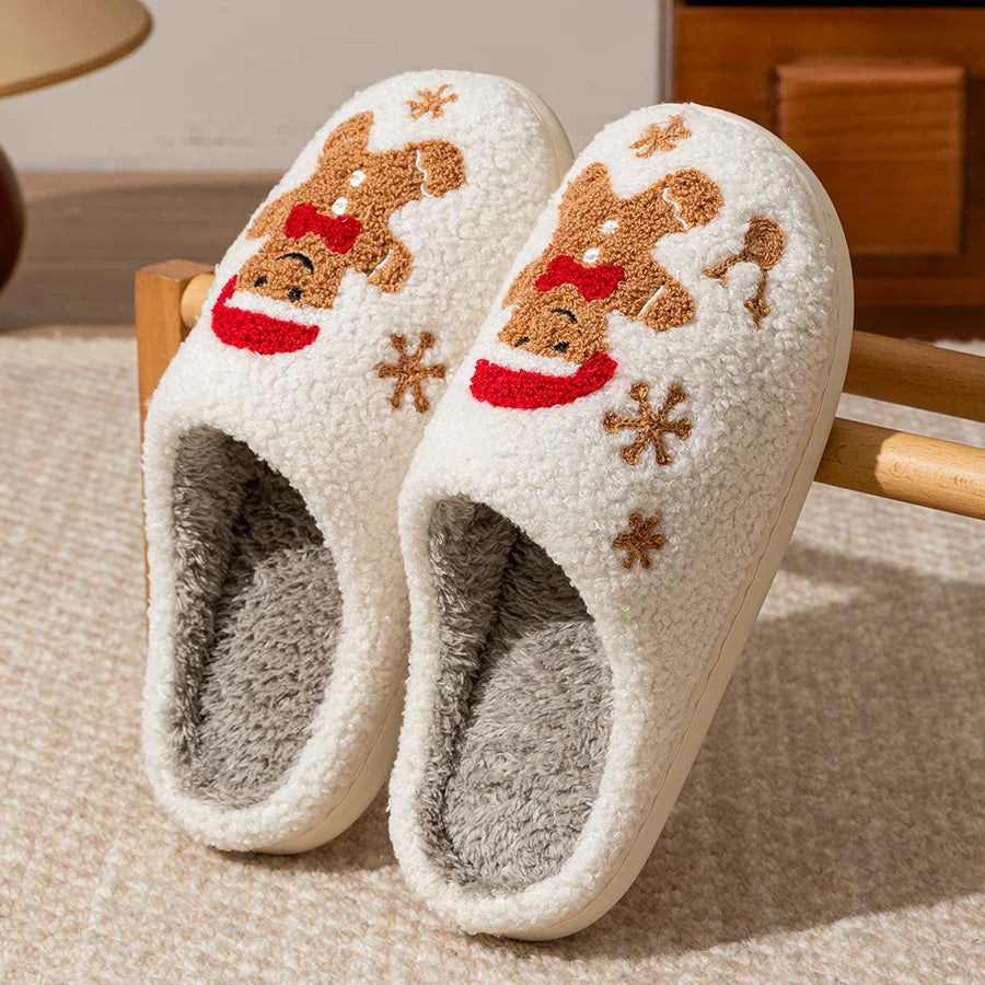 Merry Maison Plush Slippers
